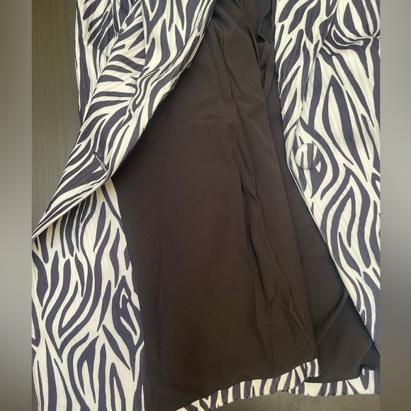 Area Stars NWT Zanzibar One Button Animal Print Jacket in Black and White S - Picture 8 of 16